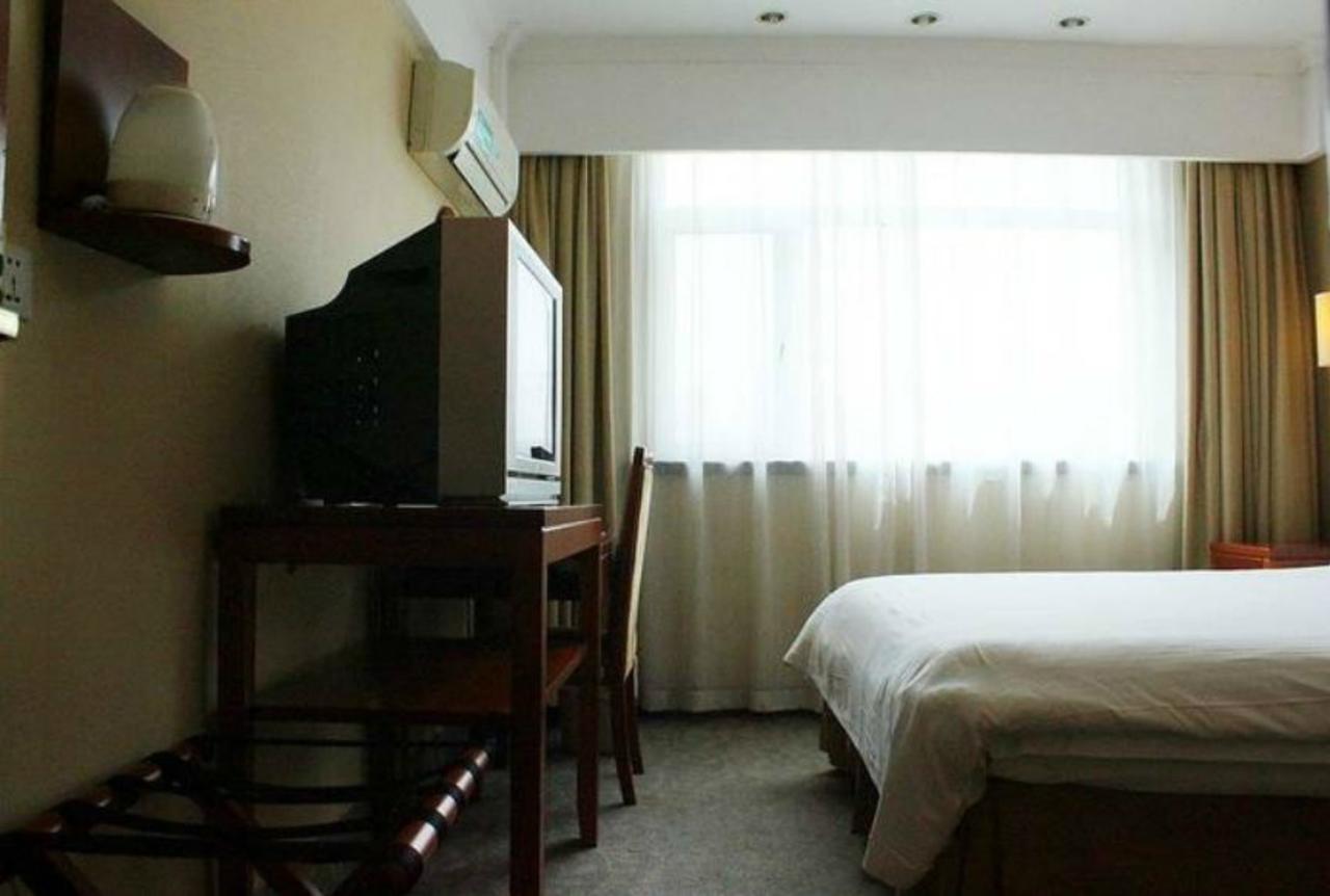 Gma Hotel Shanghai Wuning Road Zhenping Road Metro Station Exterior foto